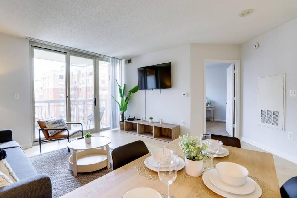 Fantastic 1 Bedroom Condo At Ballston With Gym 알링턴 외부 사진