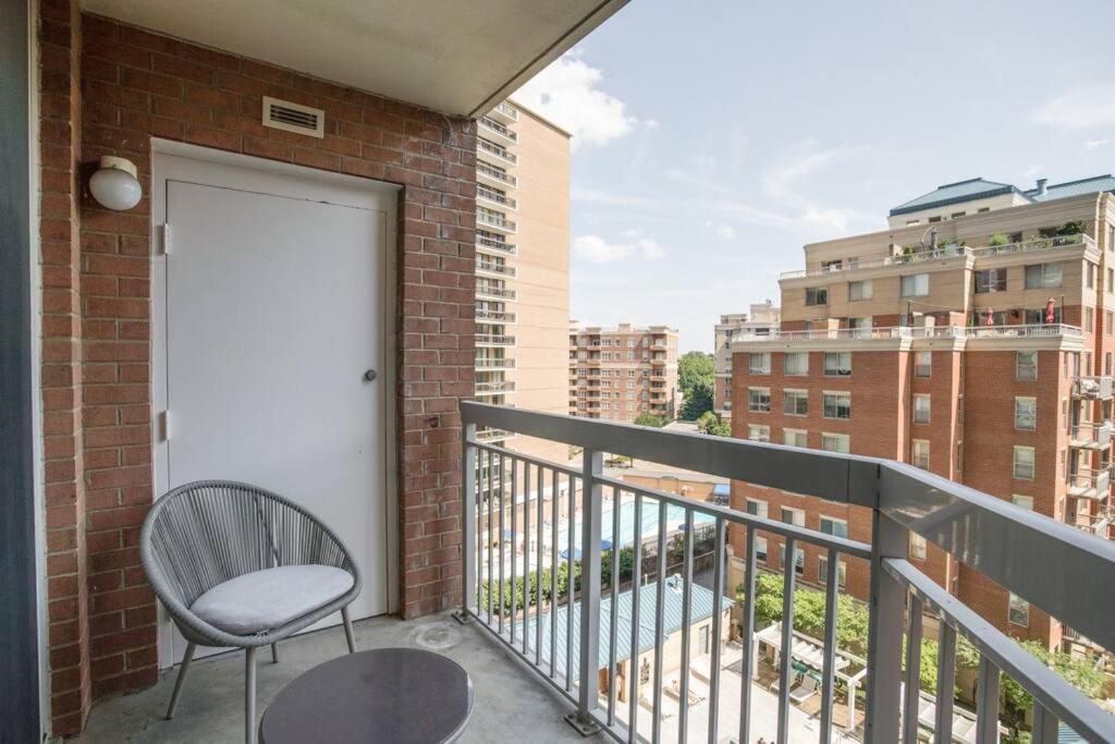 Fantastic 1 Bedroom Condo At Ballston With Gym 알링턴 외부 사진