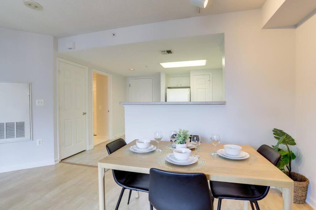 Fantastic 1 Bedroom Condo At Ballston With Gym 알링턴 외부 사진